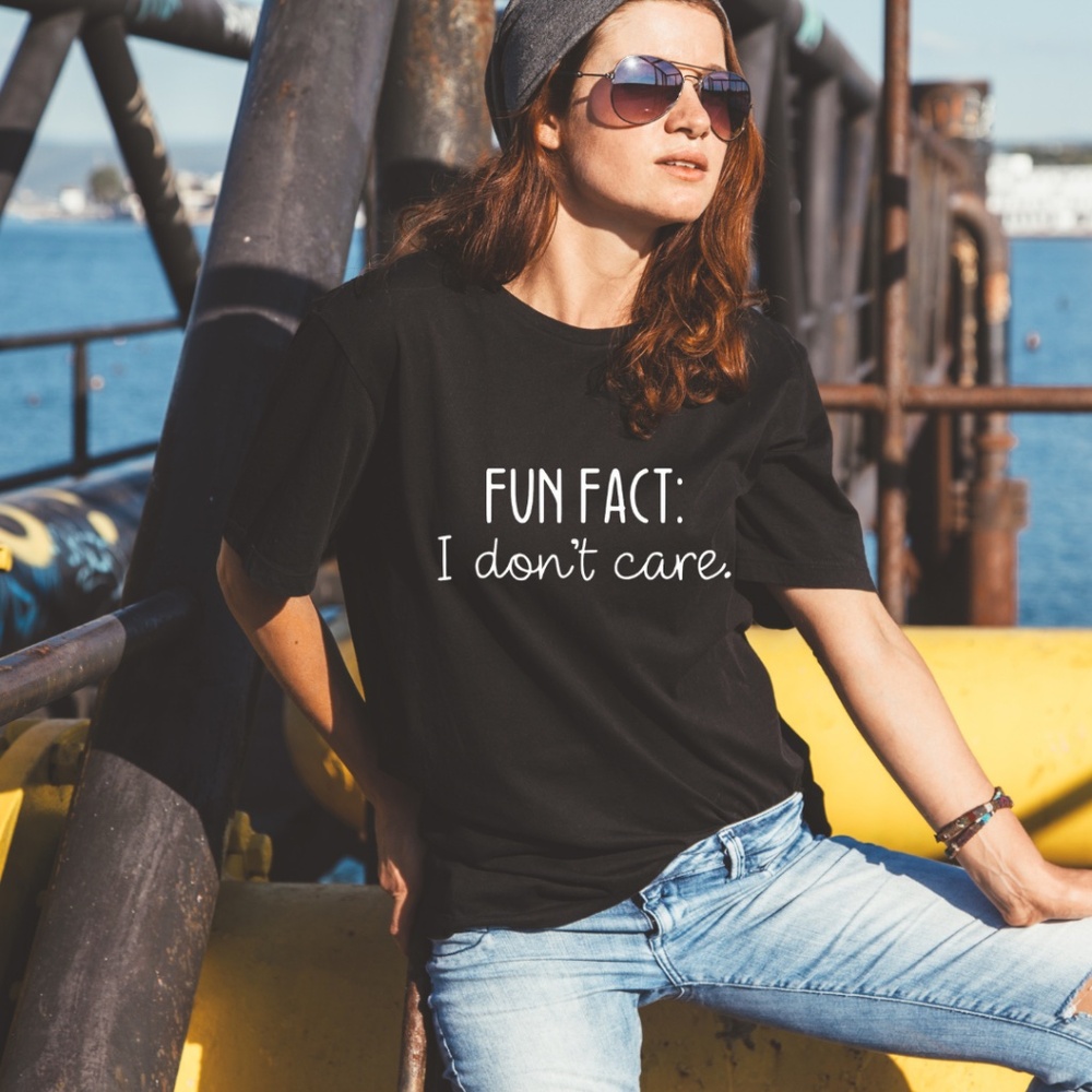 Mom Graphic T-Shirt